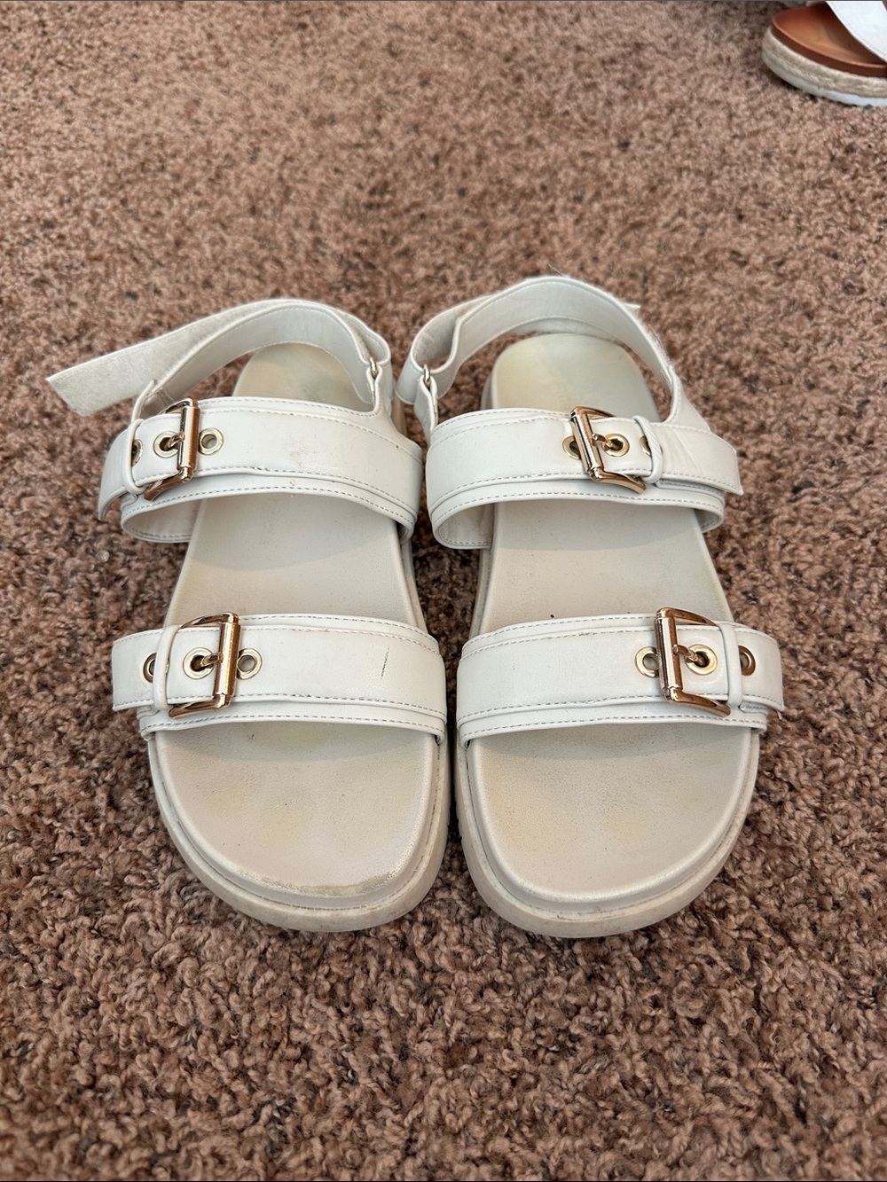Kids White Buckle Strap Sandals